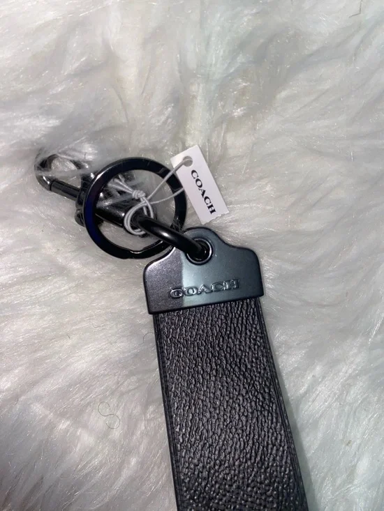 Coach keychain - Picture 3 of 4